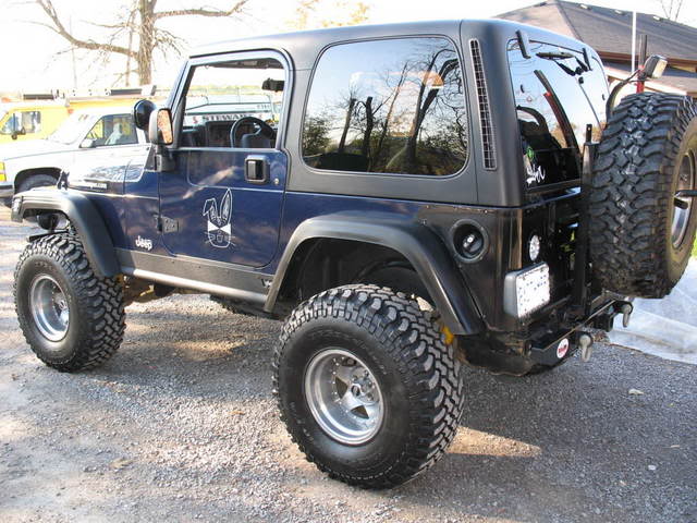 cleanthumper004-1.jpg